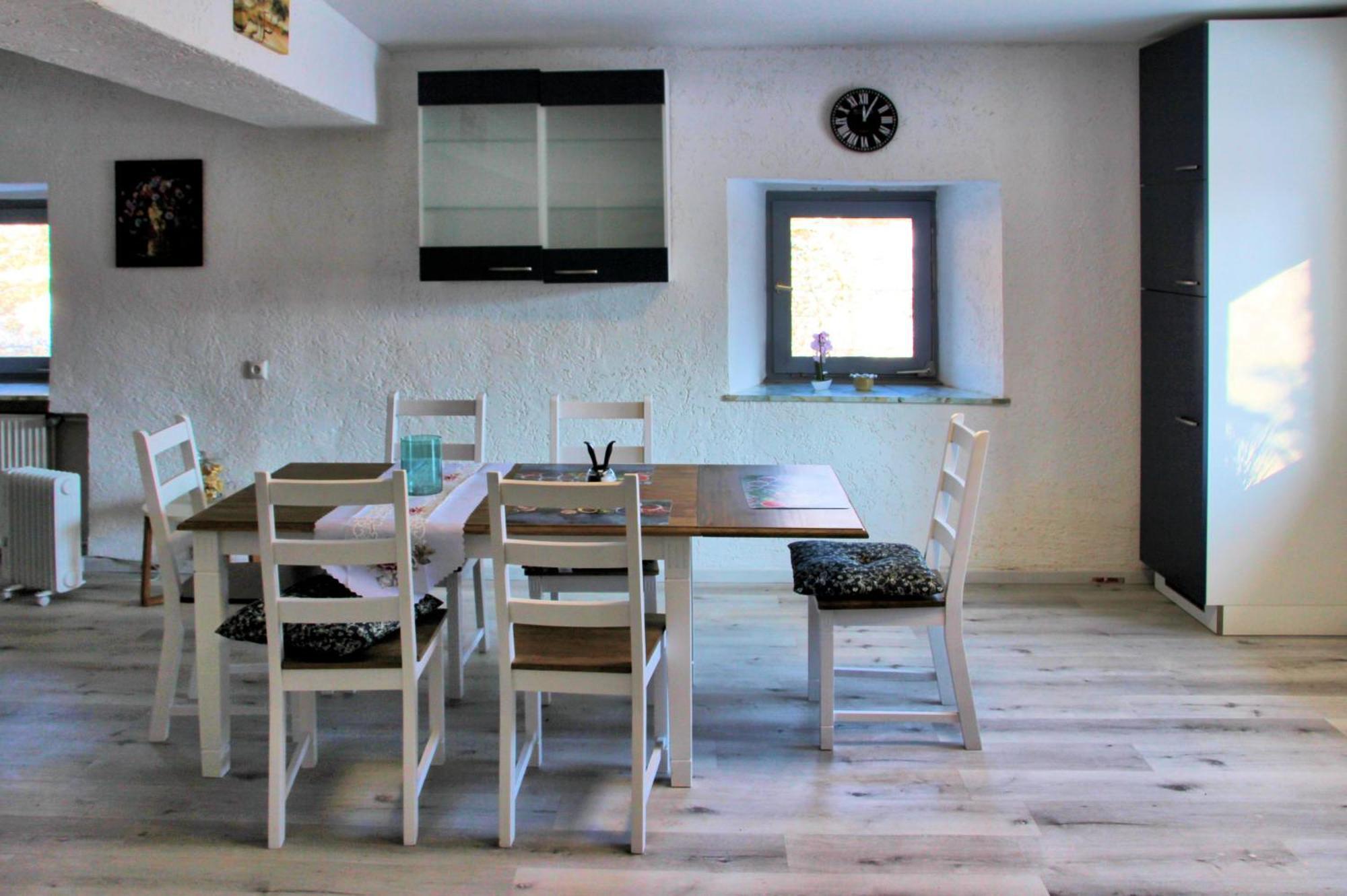 Haus Am Burgring Apartment *
