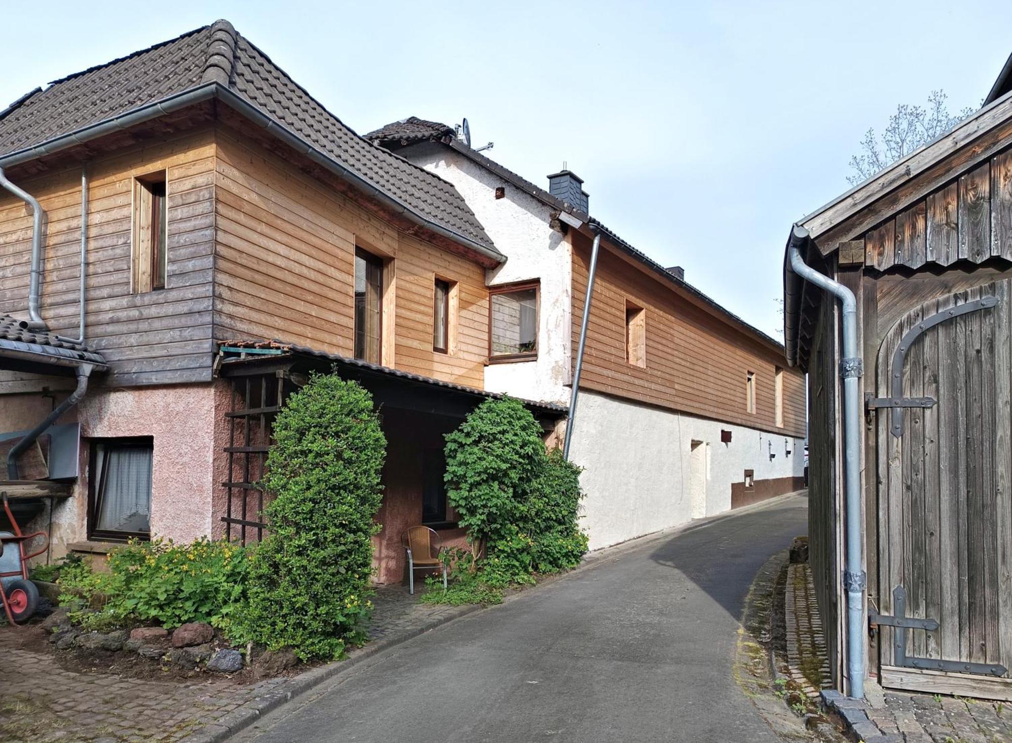 Haus Am Burgring Murlenbach